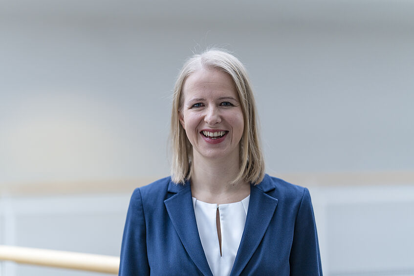 Die Abbildung zeigt das Portrait von Maria Wakolbinger